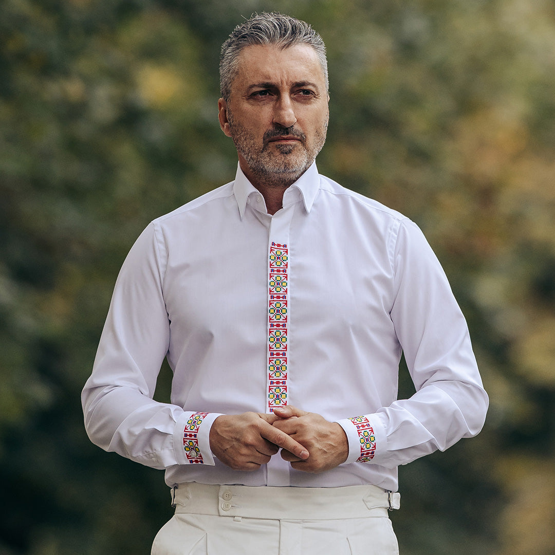 Camasa barbati casual alba motive traditionale brodate 4 culori Merer