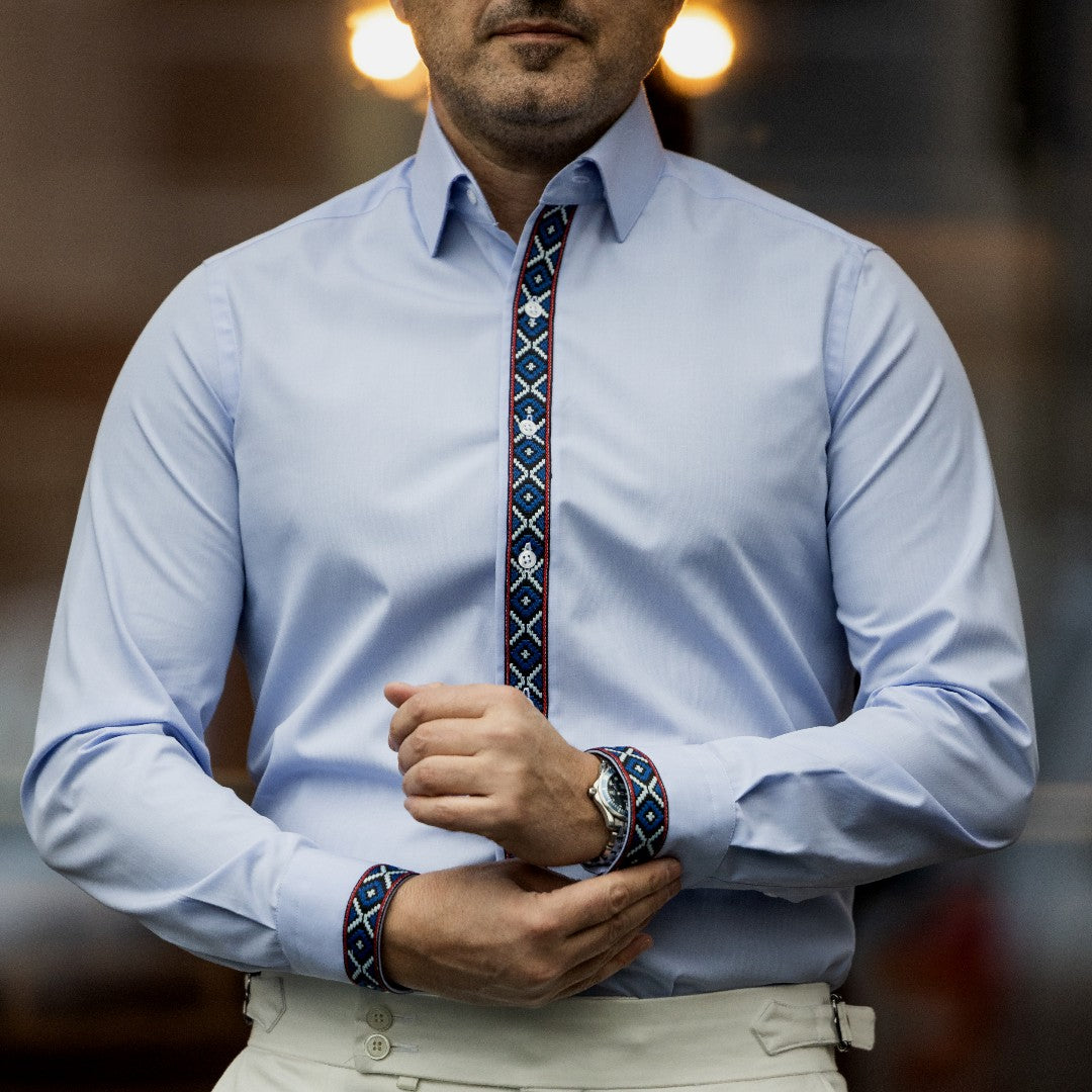 Men's casual blue shirt with traditional red-blue motifs Merer