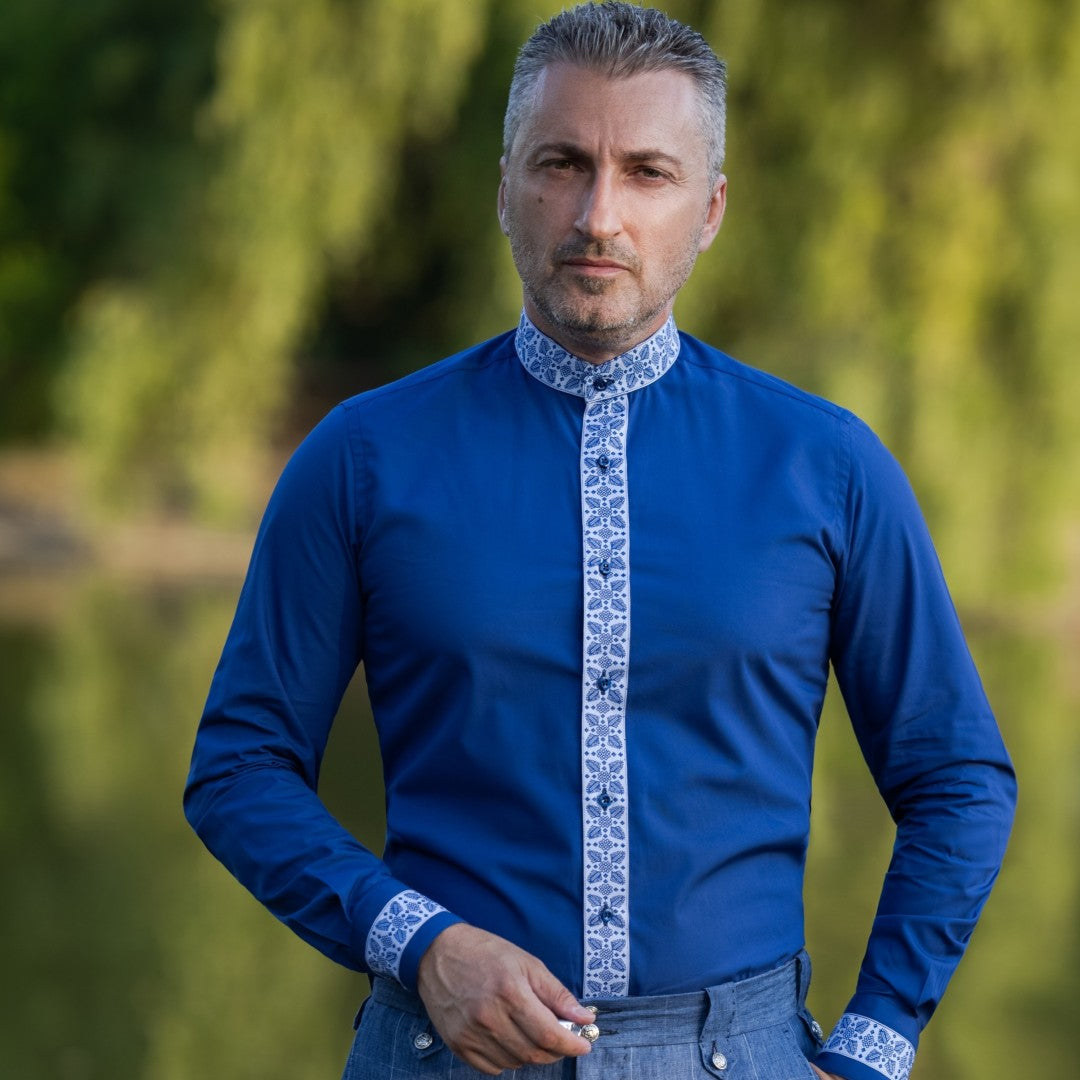 Traditional motif shirt and tunic collar