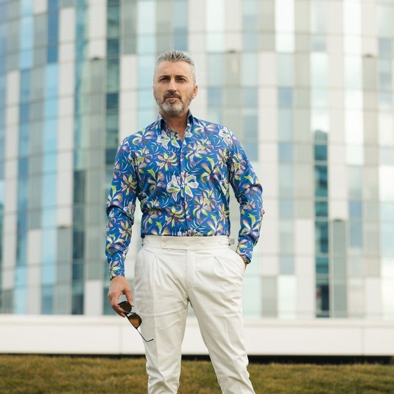 Men's casual shirt with blue print and large flowers Merer