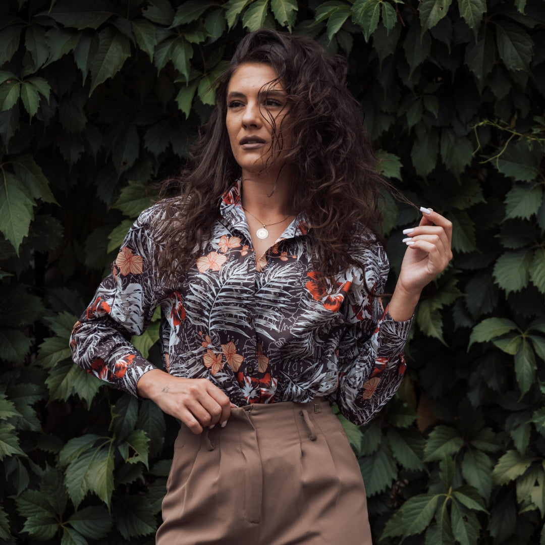 Camasa femei alba oversize model maro-caramiziu Merer