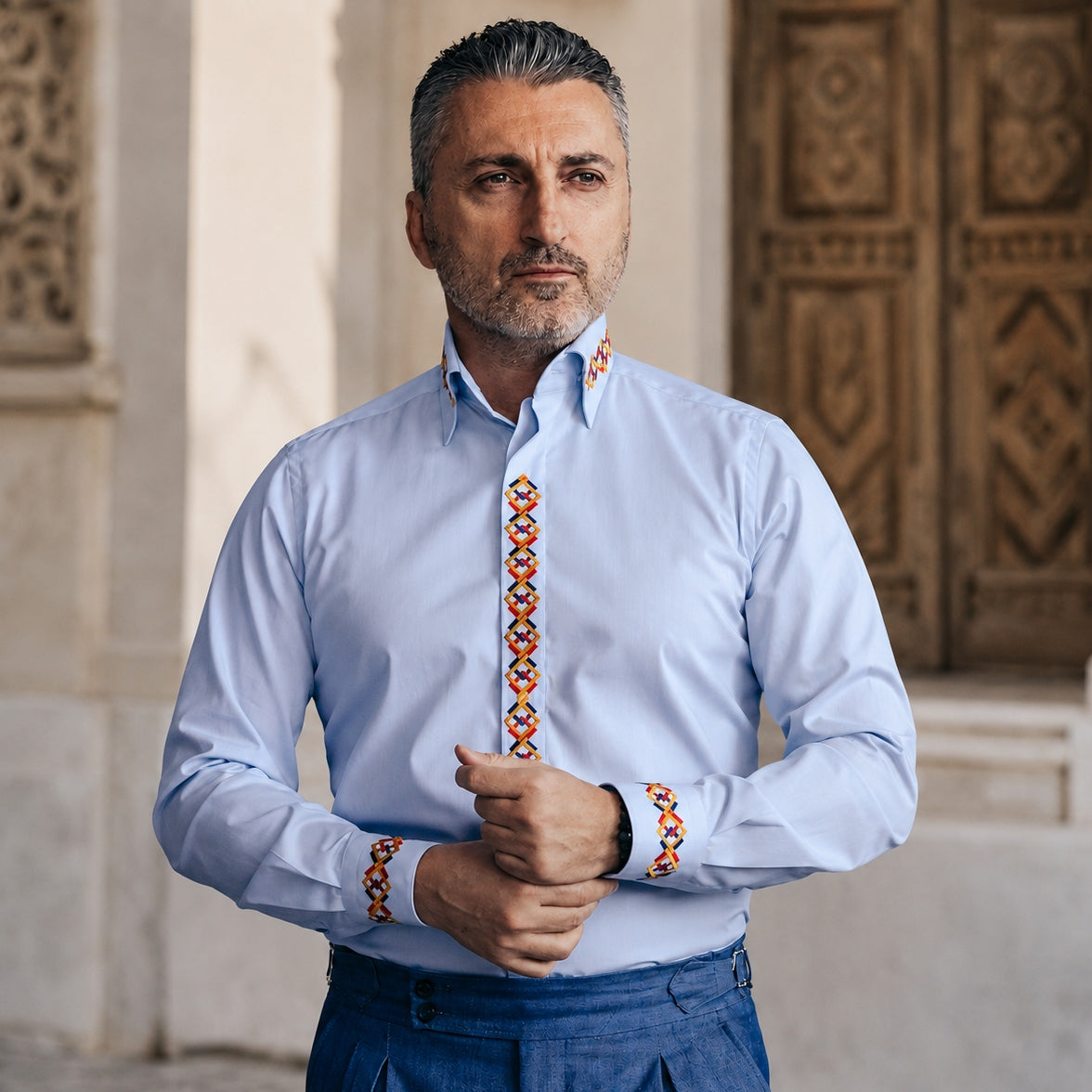 Men's casual blue shirt with long collar and traditional embroidered motifs Merer