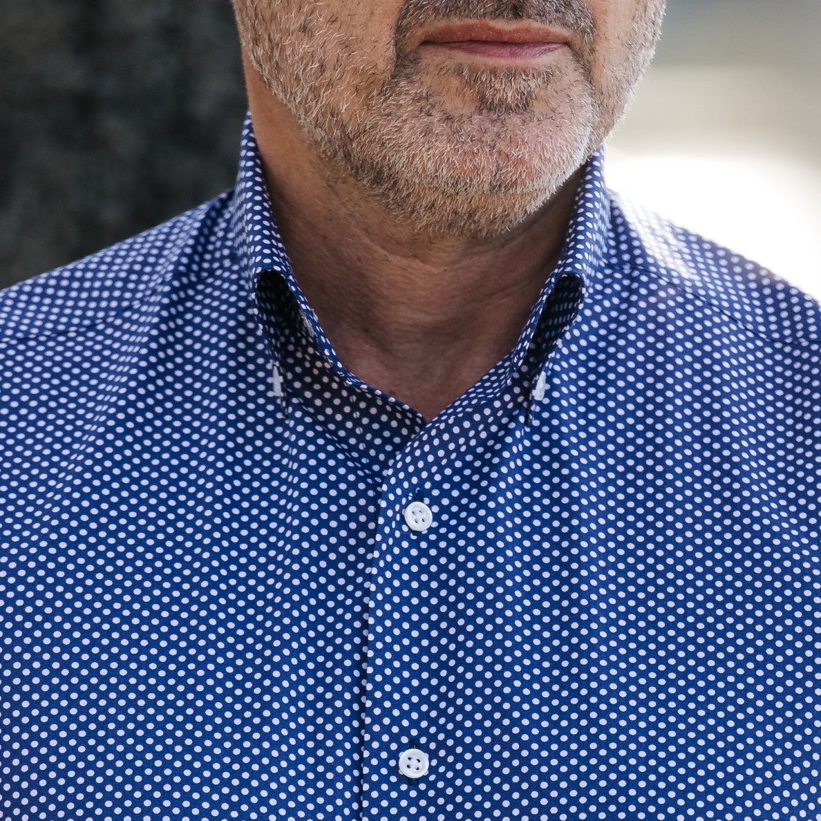 Men's casual shirt with navy blue polka dots Merer
