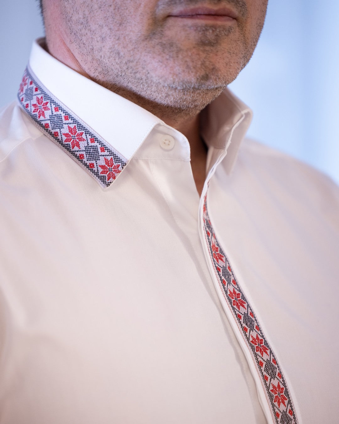 Men's casual white shirt with traditional red and black motifs Merer