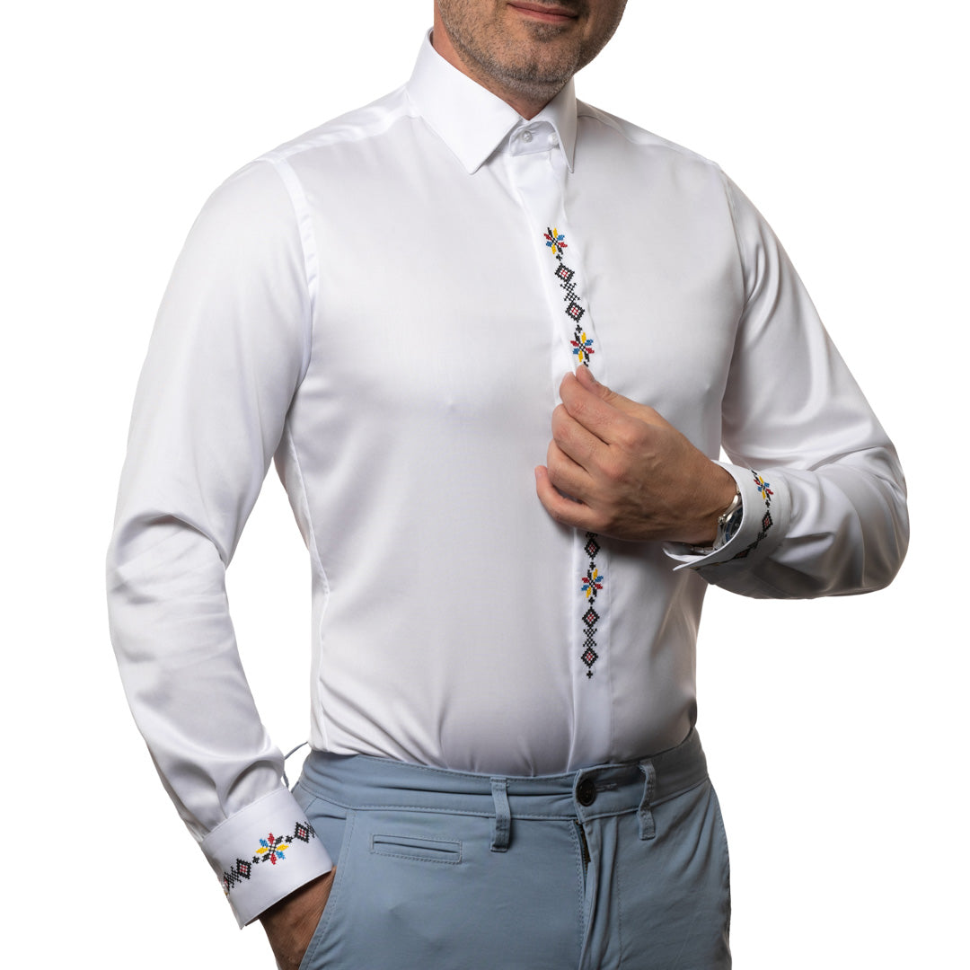 Men's casual white traditional shirt embroidered in four colors Merer
