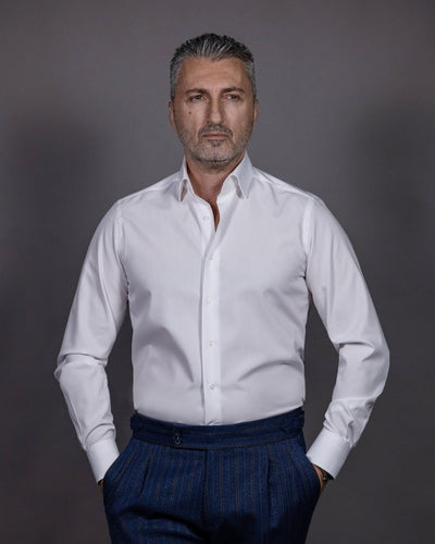 Men's white shirt with classic collar and round cuffs Merer