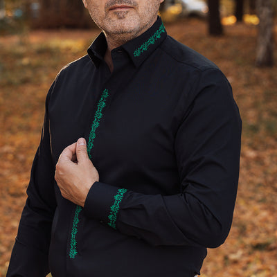 Men's casual black traditional shirt embroidered with green thread Merer