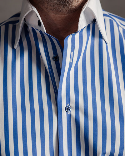 Camasa barbati business in dungi albastre cu guler si mansete albe Merer