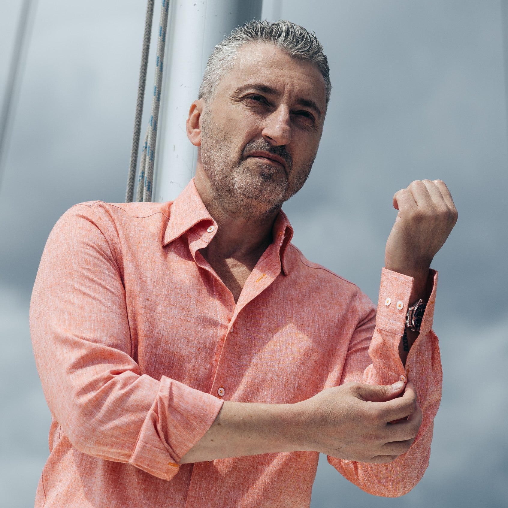 Men's casual orange shirt from IN Merer 