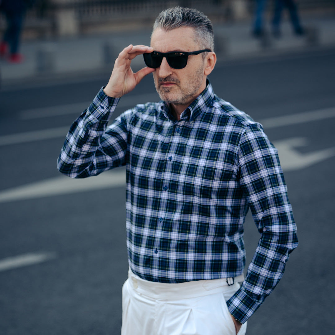 Men's casual shirt in navy blue and green Merer plaid