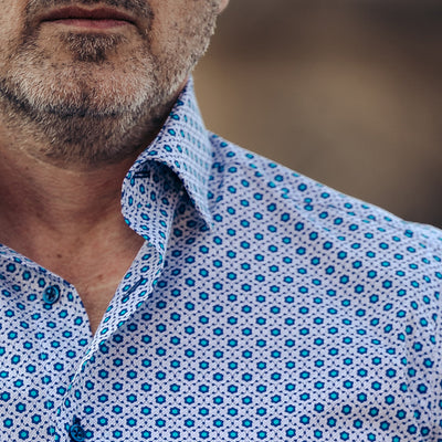 Men's blue shirt with all-over casual pattern and Merer print