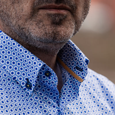 Casual shirt with blue polka dots