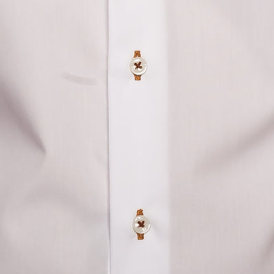 Camasa barbati business casual alba cu detalii maro-caramiziu Merer