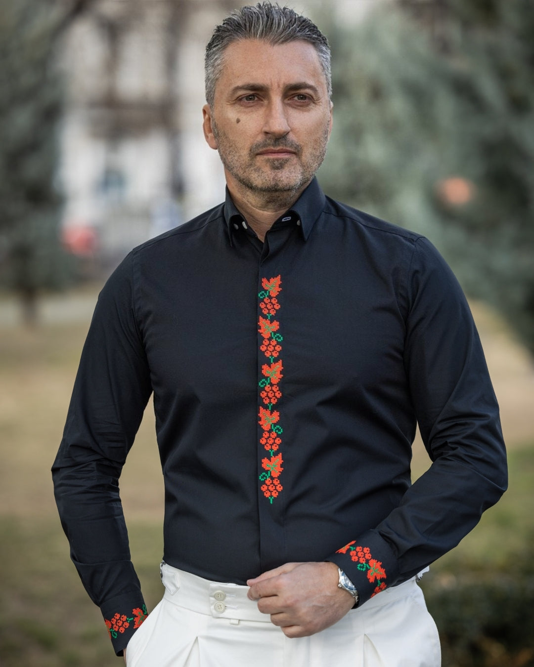 Men's casual black shirt with two-color embroidered grape motifs Merer