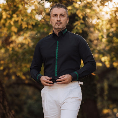 Men's casual black traditional shirt embroidered with green thread Merer