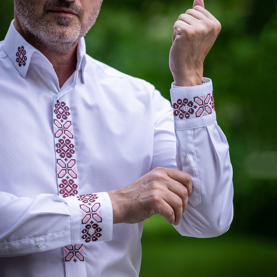 Men's casual white shirt with traditional motifs and navy blue and pink embroidery Merer
