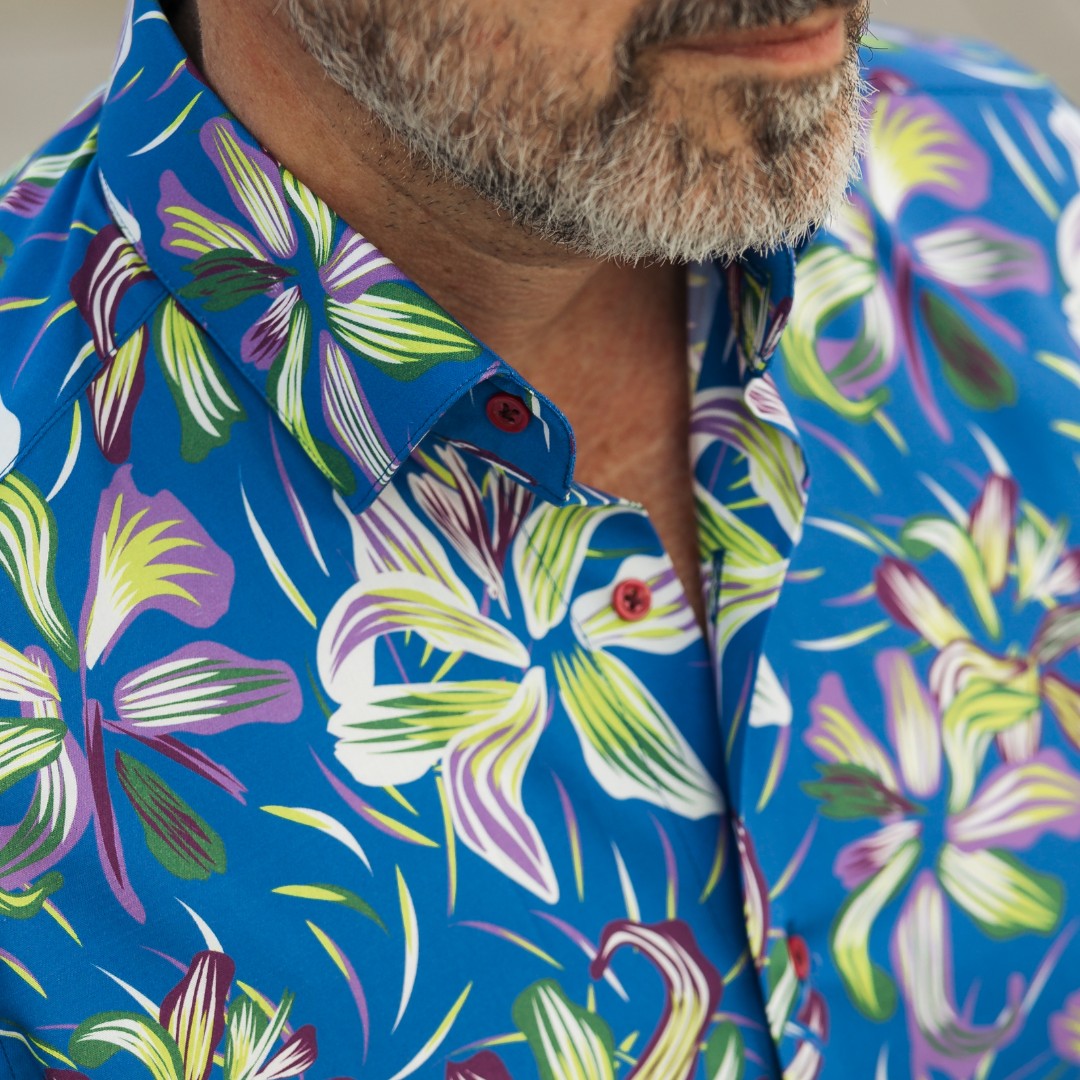 Men's casual shirt with blue print and large flowers Merer 