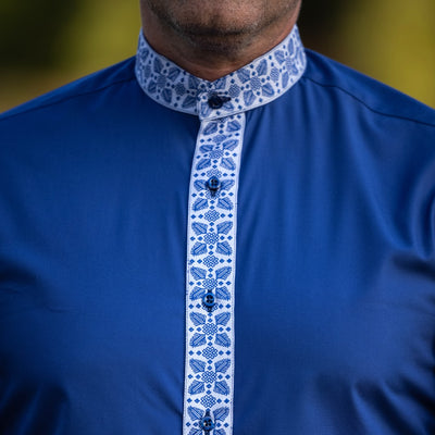 Traditional motif shirt and tunic collar