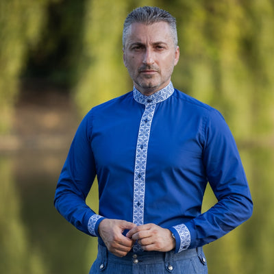 Traditional motif shirt and tunic collar