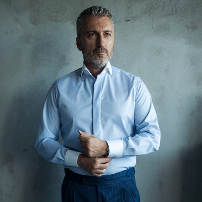 Men's blue business shirt with collar and white cuffs Merer