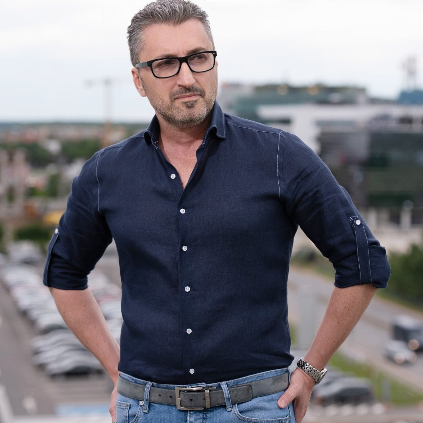 Men's casual navy blue shirt from IN Merer