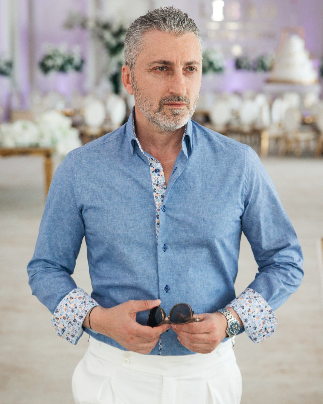 Camasa barbati casual bleu denim cu garnituri florale Merer