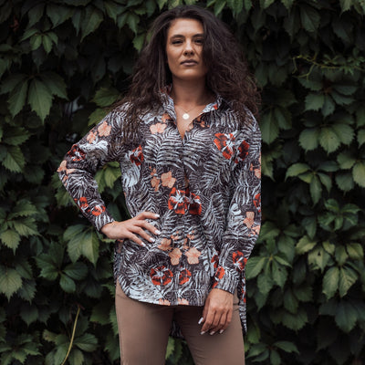 Camasa femei alba oversize model maro-caramiziu Merer