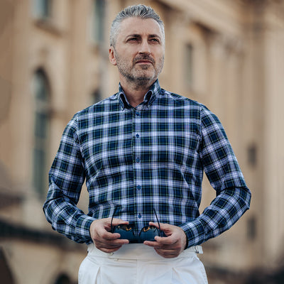 Men's casual shirt in navy blue and green Merer plaid