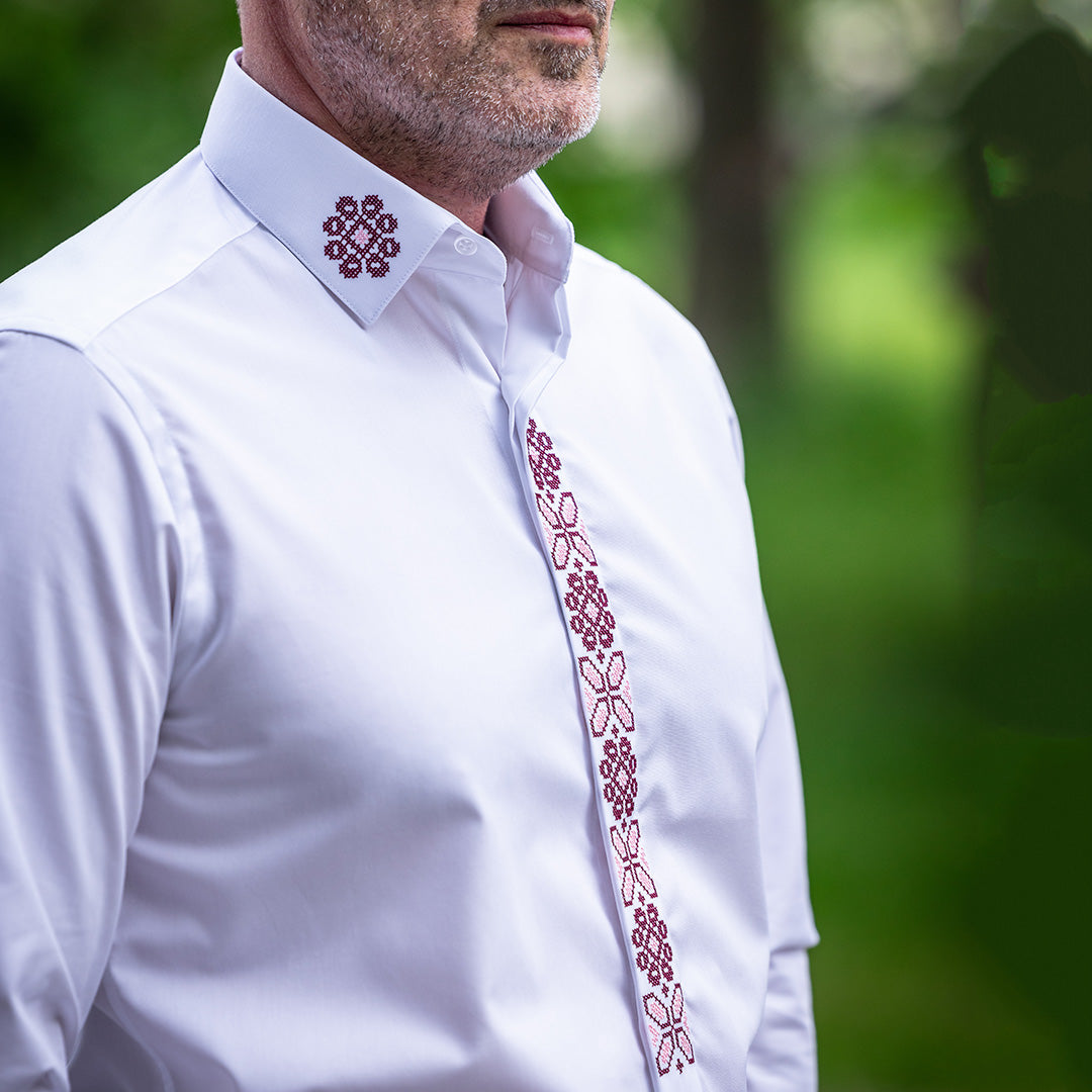 Men's casual white shirt with traditional motifs and navy blue and pink embroidery Merer