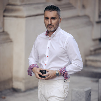 Camasa barbati alba cu garnituri rosii business casual Merer