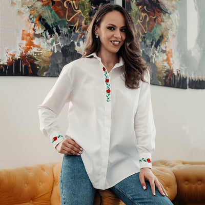 Women's white oversized shirt with embroidered floral motifs Merer