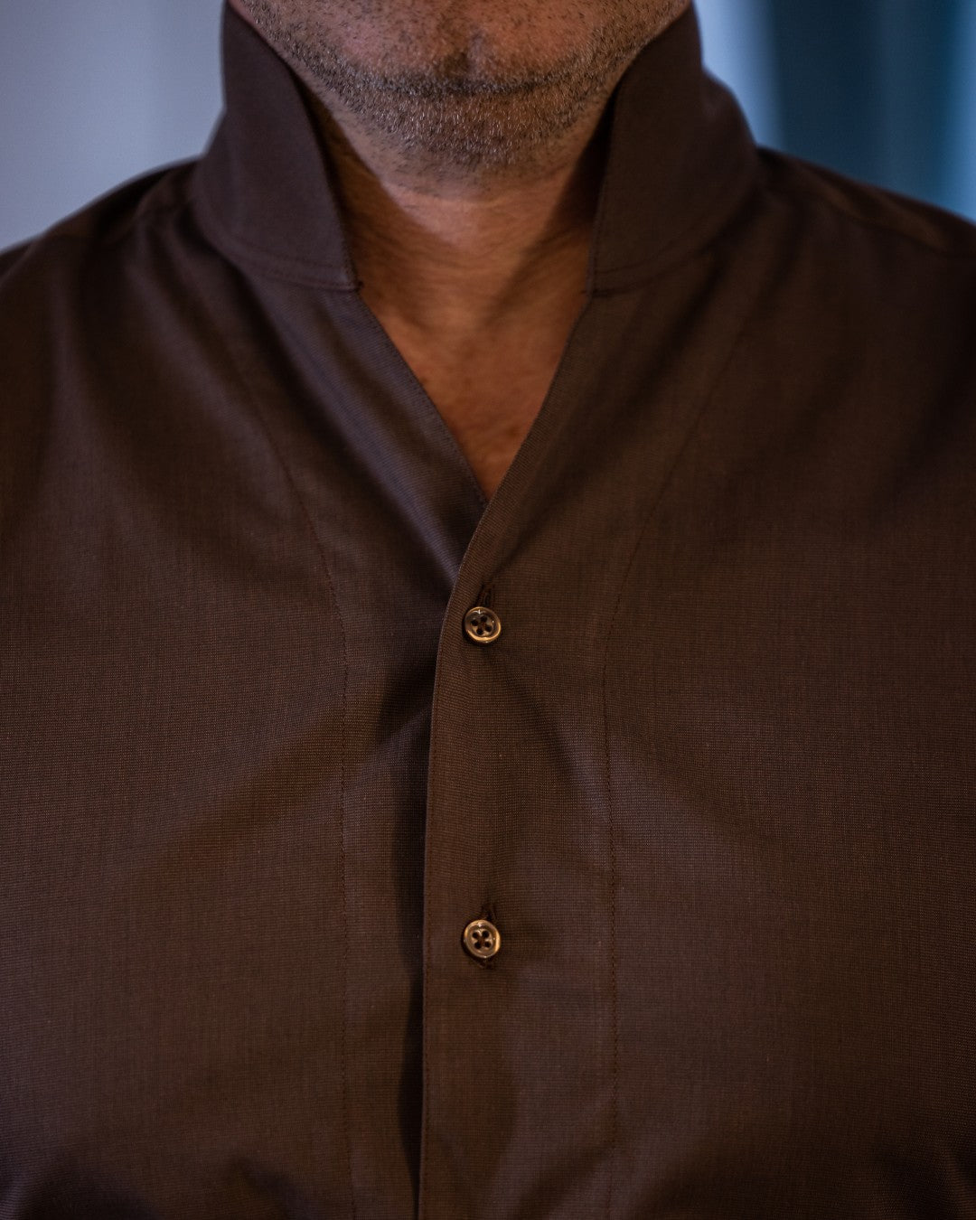 Camasa barbati casual maro cu guler tunica Merer