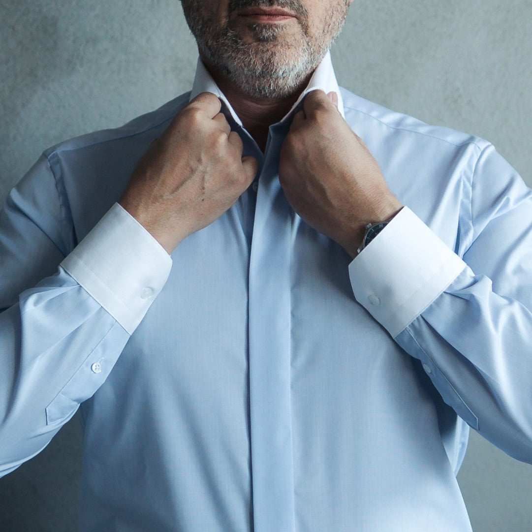Men's blue business shirt with collar and white cuffs Merer